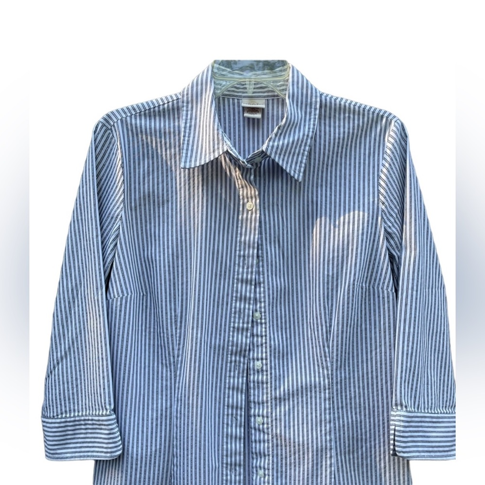 Covington 3/4 sleeve Blue White Glitter Pin Stripe Blouse Size Large - Picture 2 of 11